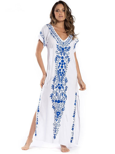 robe de plage blanche